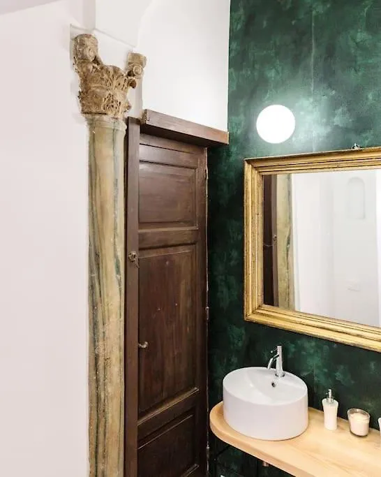 Casa Trilussa, Luxury House With Terrace - Trastevere Rome Apartment